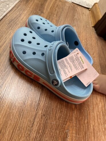 шанель шанс фреш: Босоножки, 38, Crocs, Новый, цвет - Голубой, Самовывоз, Платная доставка