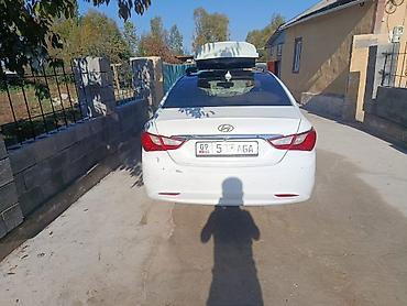 hyundai гетс: Hyundai Sonata: 2010 г., 2 л, Автомат, Газ, Седан — 2
