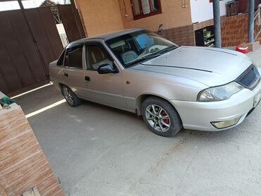 тойота прадо авто: Daewoo Nexia: 2010 г., 1.6 л, Механика, Бензин, Седан