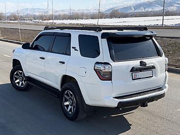 Toyota: Toyota 4Runner: 2020 г., 4 л, Автомат, Бензин, Внедорожник — 3