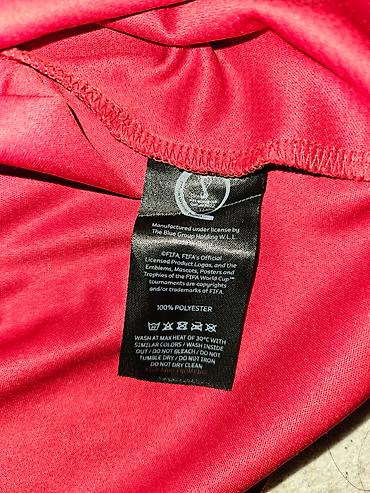 Kişi geyimləri: Qatar 2022 World Cup t-shirt Doha şəhərindən fanshopdan alınıb — 7