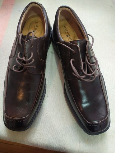 Туфли: Brend ayaqqabi (Florsheim).
Razmeri 43. Ünvan - Biləcəri