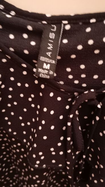 трикотажные юбки для девочек: AMISU brendi qadın bluzası - Ölçü: M (etiket üzərində) - Rəng/naqxış