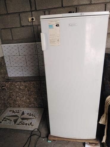 двухкамерный холодильник б у: Холодильник Biryusa