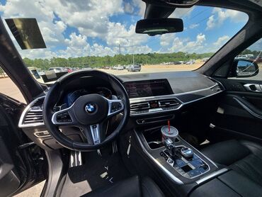 c class: BMW X7: 3 л, Типтроник, Бензин, Кроссовер