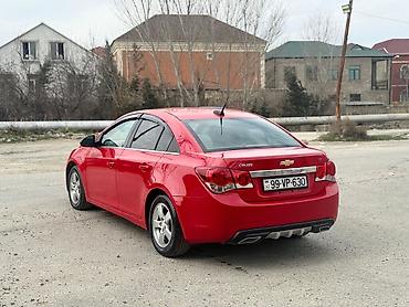 cruze led: Chevrolet Cruze – Qırmızı sedan - Kuzov: sedan, parlaq qırmızı rəng - — 7