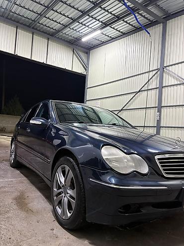 фар 124: Mercedes-Benz C-Class: 2001 г., 3.2 л, Автомат, Бензин, Седан — 2