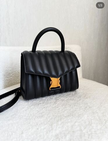 qaşlı çanta: Əl çantası, Charles & Keith, İşlənmiş