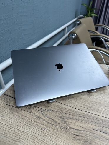 ноутбук без экрана: Ноутбук, Apple, 16 ГБ ОЗУ, 16 ", Б/у