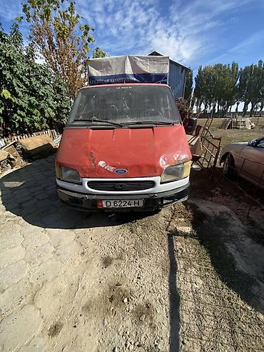 контейнердин эшиги: Жеңил жүк ташуучу унаа, Ford, Дубль, 2 т, Колдонулган — 3