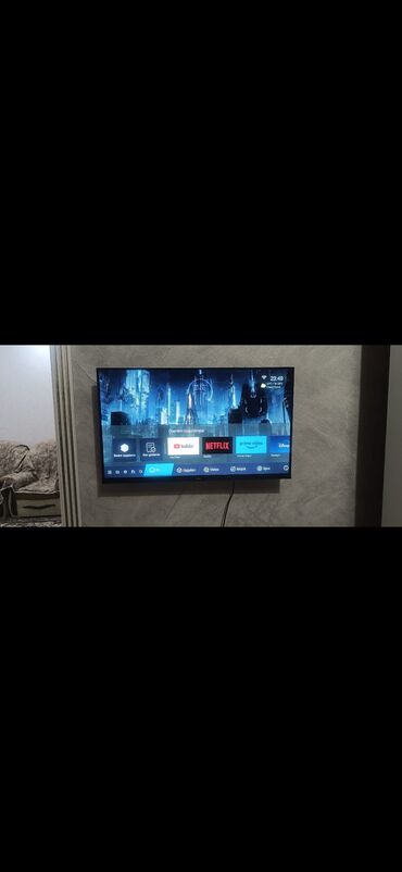 ucuz smart tv: Lotus 82ekran android smart,1 aydi alinib olcu evə balaca gəldiyi ucun