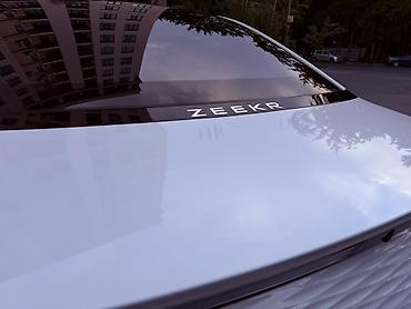 симорка 07: Zeekr 007: | 2024 г. Седан — 5