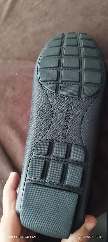 kisi lofer: Louis Vuitton kişi loaferi - Model: Klassik sürücülük tərzində loafer — 4