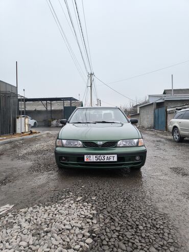 Nissan: Nissan Altima: 1999 г., 2 л, Механика, Дизель, Седан