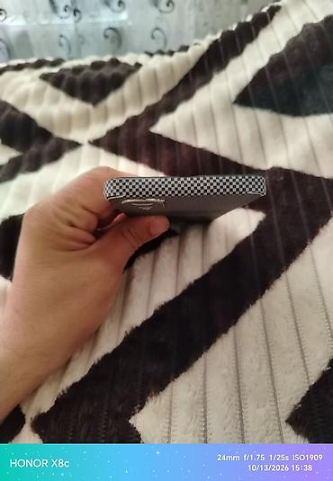 mi mix 2: Oppo A18, 128 GB, Barmaq izi — 6