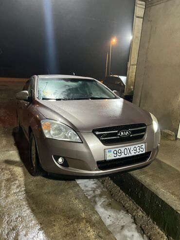 kia k5 qiymeti azerbaycanda: Kia Ceed: 1.6 l | 2007 il Hetçbek