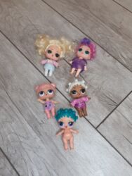 uşağ geyimləri: Xaricden alınıb