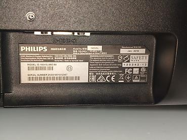 logitech g203: Монитор, Philips, Б/у, 18" - 19" — 3