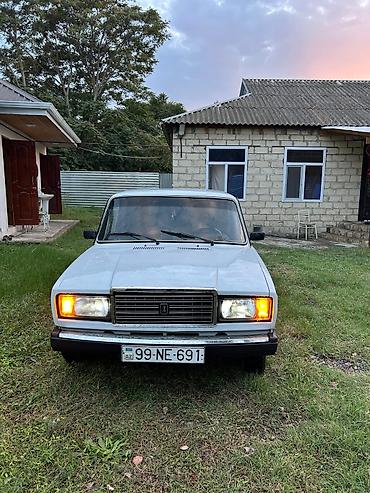 lada kalina: VAZ 2107 sedan – ağ rəng, 4 qapı, arxaötürücülü klassik model — 5
