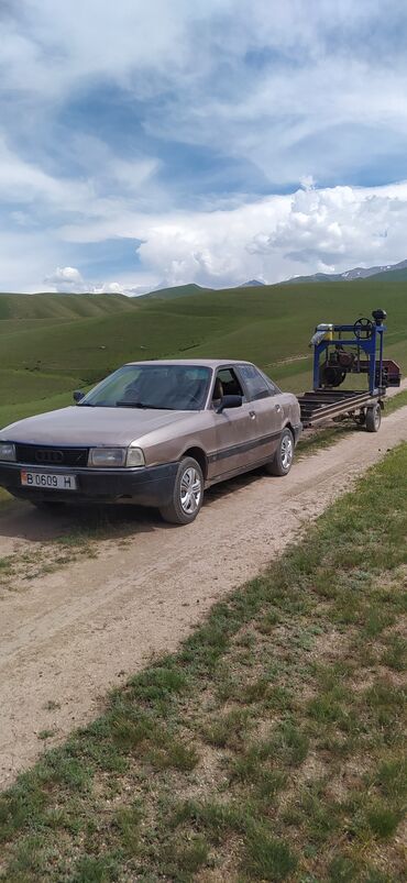 авто бафер: Audi 80: 1986 г., 1.8 л, Механика, Бензин, Седан