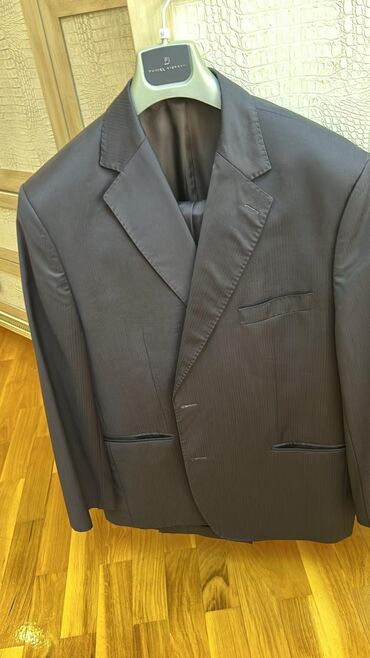 купить кожаную куртку в баку: Satilir kişi kostyumlari, 1 defe geyinilib, boy 165 razmer 56 Cox lalafo.az -da купить кожаную куртку в баку: Satilir kişi kostyumlari, 1 defe geyinilib, boy 165 razmer 56 Cox