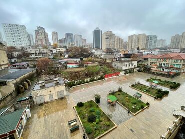 podium park xirdalan: 3 otaqlı, Yeni tikili, 137 kv. m