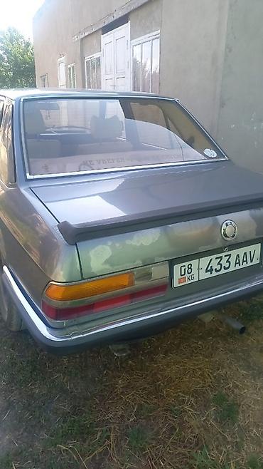 e klass: BMW 5 series: 1988 г., Механика, Седан — 6