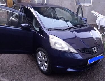 куплю автомобиль бу: Honda Jazz: 2009 г., 1.3 л, Вариатор, Бензин, Хэтчбэк