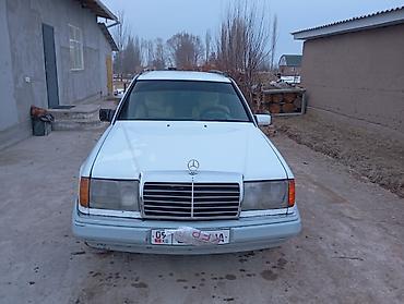 Mercedes-Benz: Mercedes-Benz W124: 1992 г., 2 л, Механика, Бензин, Универсал — 3