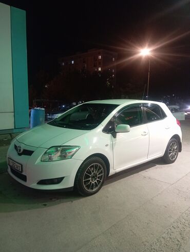 тайота 470: Toyota Auris: 2008 г., 1.6 л, Механика, Бензин