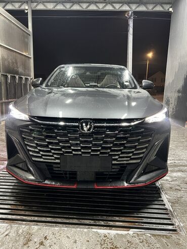 срочно продаю машину бишкек: Changan : 2024 г., 1.5 л, Автомат, Бензин, Седан