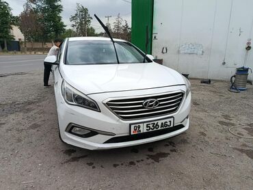 Hyundai: Hyundai Sonata: 2017 г., 2 л, Механика, Газ, Седан