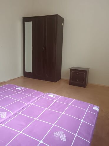 Uzunmüddətli kirayə evlər: Masazirda yeni tikili evdir komunal 300manata daxildir ev esyalidir — 2