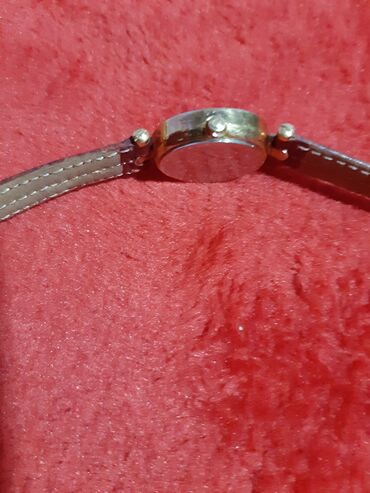 Ručni satovi: Original sat Pozlacen Nivada ispravan sa ima masinu zlatnu Ronda made — 9