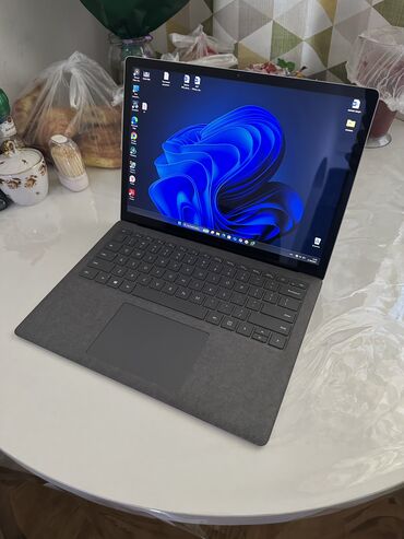 microsoft surface laptop: Ультрабук, Microsoft Surface, 8 ГБ ОЭТ, AMD Ryzen 5, 13.5 ", Колдонулган, Жумуш, окуу үчүн, эс тутум SSD