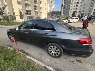 Mercedes-Benz: Mercedes-Benz E 220: 2.2 l | 2014 il Sedan — 8