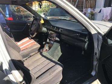 Mercedes-Benz: Mercedes-Benz 250: 2.5 l. | 1989 έ. Πολυμορφικό — 9