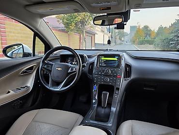 pull: Chevrolet Volt: 2012 г., 1.4 л, Вариатор, Гибрид, Хэтчбэк — 7