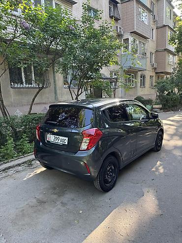 Chevrolet: Chevrolet Spark: 2017 г., 1 л, Вариатор, Бензин, Хэтчбэк — 5