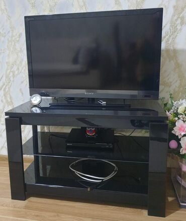 цифровая приставка к телевизору: Б/у Телевизор Sony DLED 82" HD (1366x768), Самовывоз