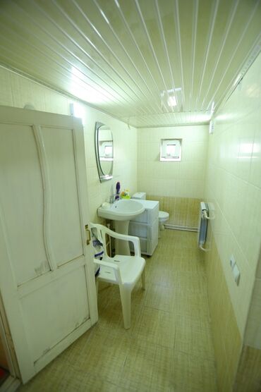 Продажа домов: Дом, 300 м², 8 комнат, Собственник — 24