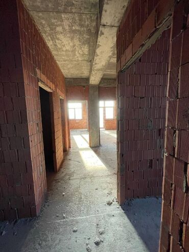 Yeni tikili: 3 otaqlı, Yeni tikili, m. Həzi Aslanov, 124 kv. m — 3