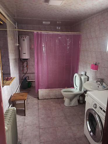 Продажа коттеджей и домов: В с.Теплоключенко продается большой благоустроенный дом.Имеются все — 17