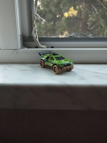 Hot Wheels Jeep ideal və səliqəli Vəziyyətdədir lalafo.az -da Hot Wheels Jeep ideal və səliqəli Vəziyyətdədir