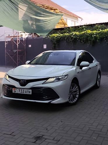 ls 400: Toyota Camry: 2018 г., 2.5 л, Автомат, Гибрид, Седан — 6