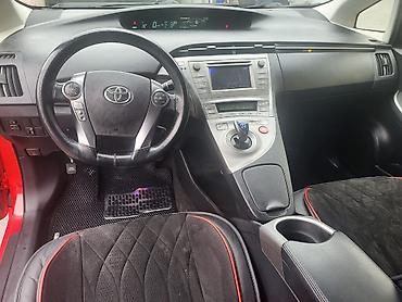 Nəqliyyat vasitəsinin icarəsi: İCARƏ Toyota prius 2015il, buraxılış kartı var Depozit 400 azn -da lalafo.az — 5 Nəqliyyat vasitəsinin icarəsi: İCARƏ Toyota prius 2015il, buraxılış kartı var Depozit 400 azn — 5