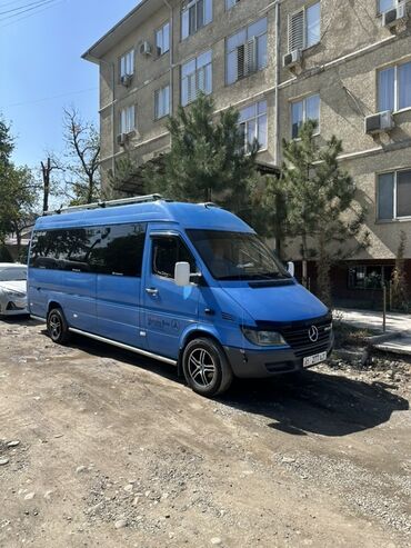 ауди задний стоп: Автобус, Mercedes-Benz, 2003 г., 2.7 л, 16-21 мест