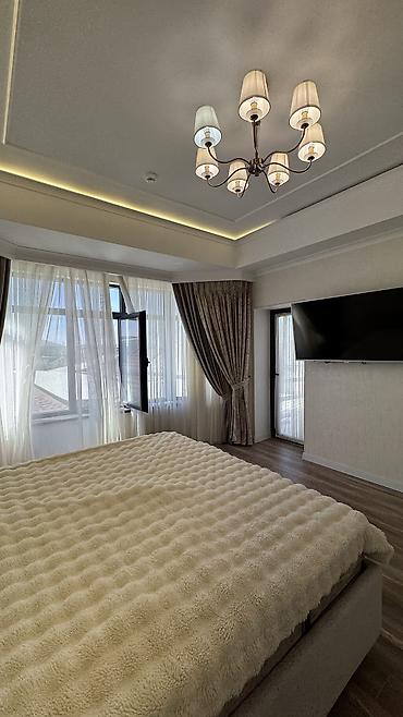 Продажа коттеджей и домов: 5 комнат, 178 м², 6 соток, Бишкек, Киргизия 1 Риэлтор — 14