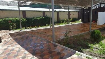 Долгосрочная аренда комнат: 220 м², С мебелью — 5