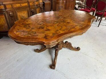 Stilske garniture: Stilski trpezarijski sto sa 6 stolica 🍽️✨ Sto sa 6 stolica u odličnom — 8